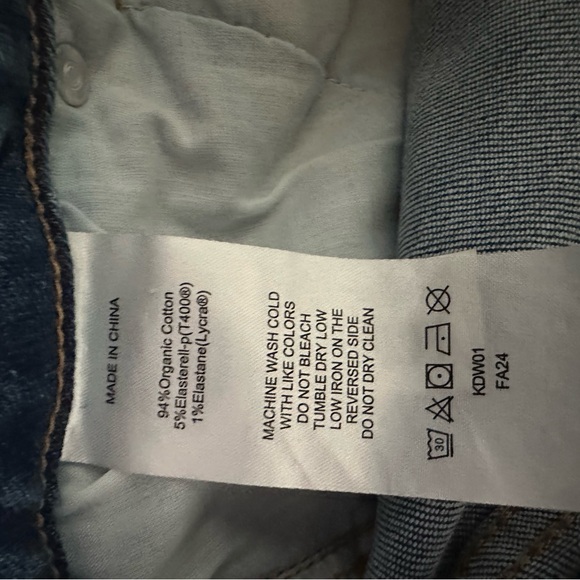 Quince Women’s Stretch High Rise Straight Jeans Medium Wash size 26 inseam 28 - Picture 10 of 11